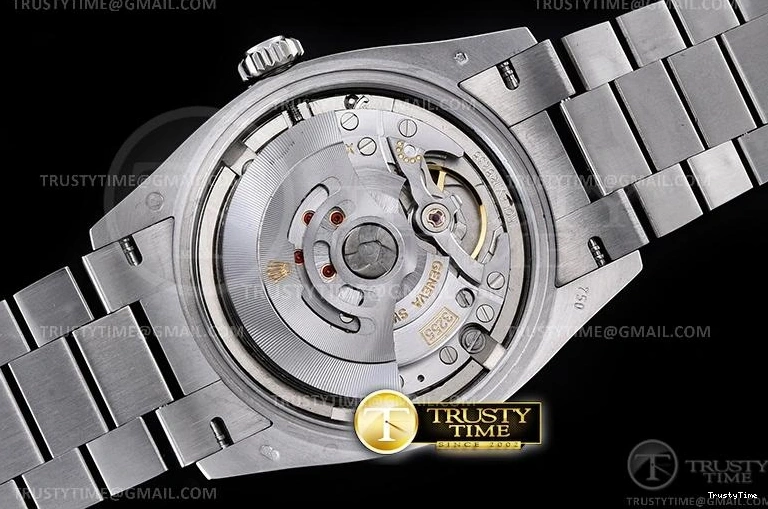 0910 ModernLook RDD0224B – DayDate 36mm 747